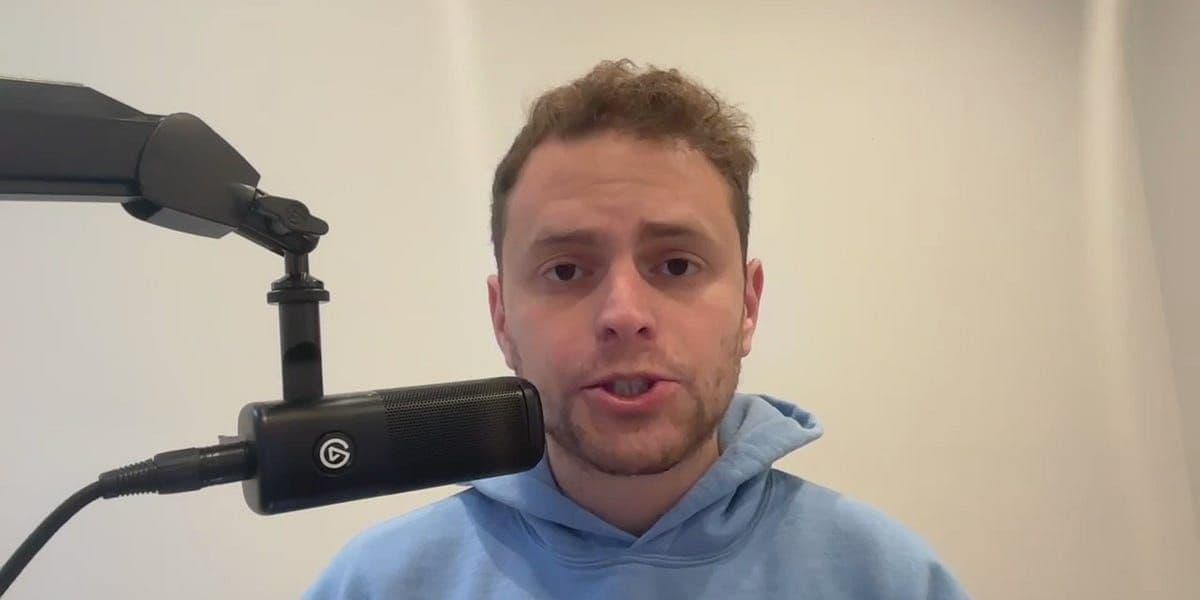 Texas Democrat Defies GOP, Stays Locked in Capitol Overnight After Refusing Police Escort Order