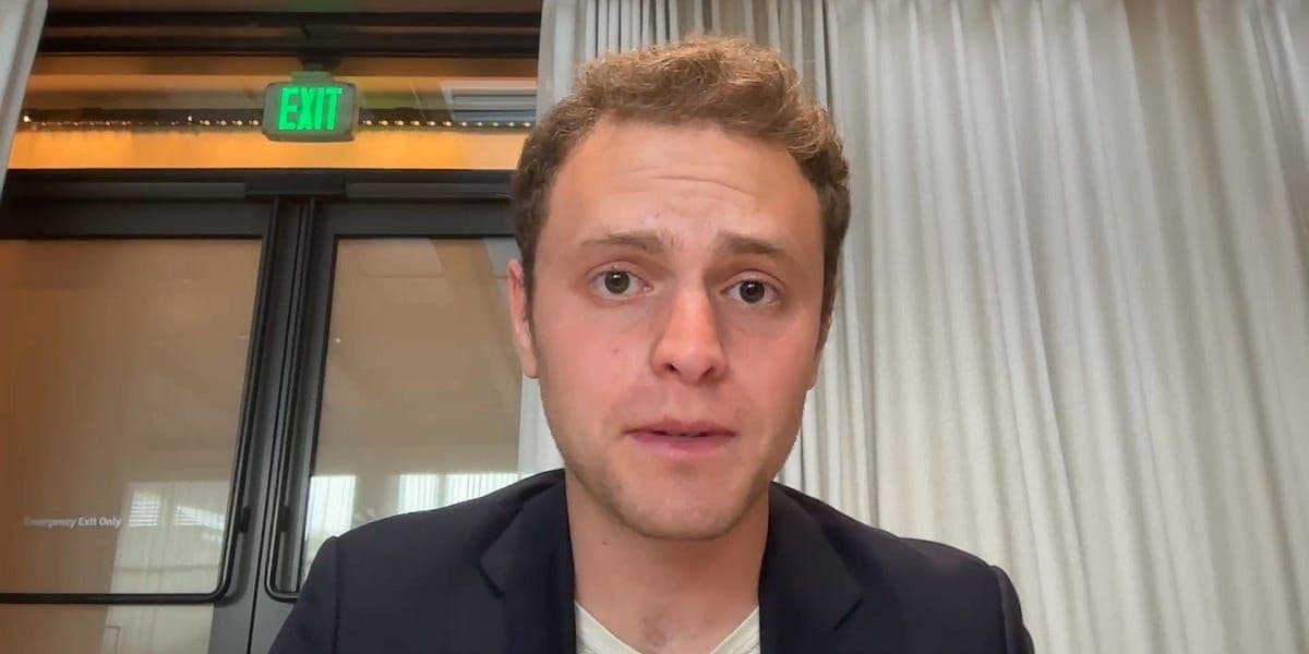 Massive Anti-Trump Protests Breakout Around the World