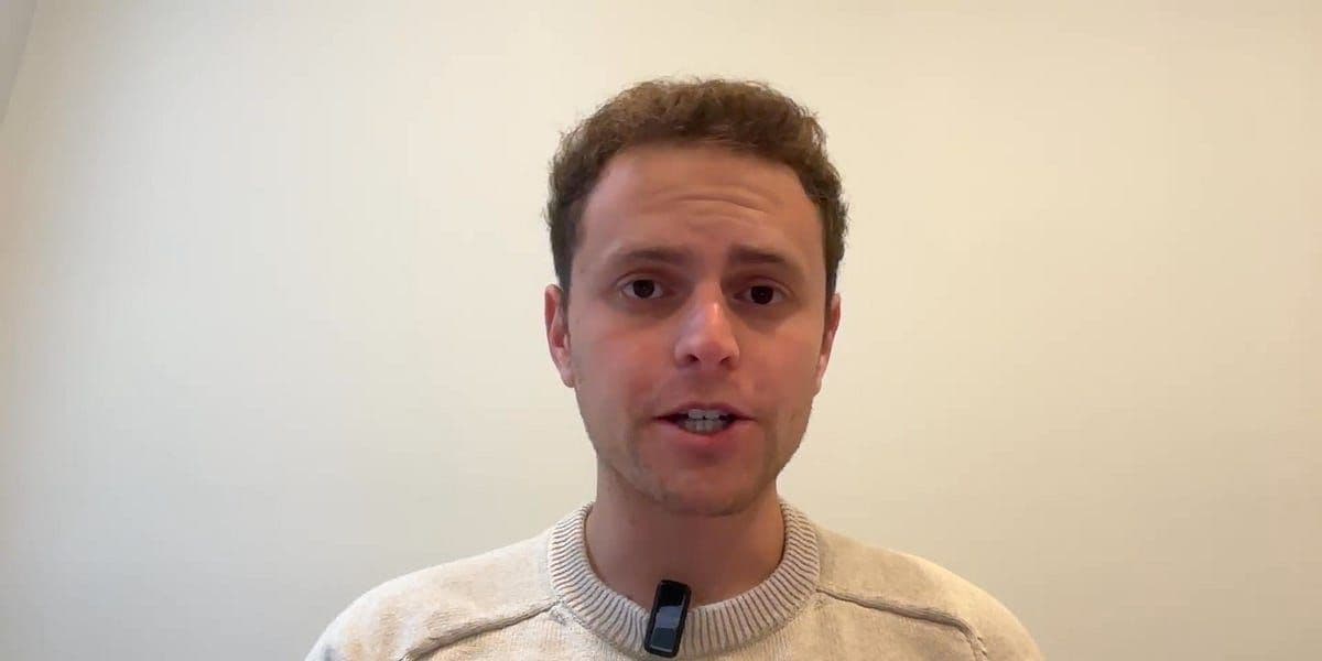 Donald Trump Demands All Currently Enrolled International Students Transfer From Harvard