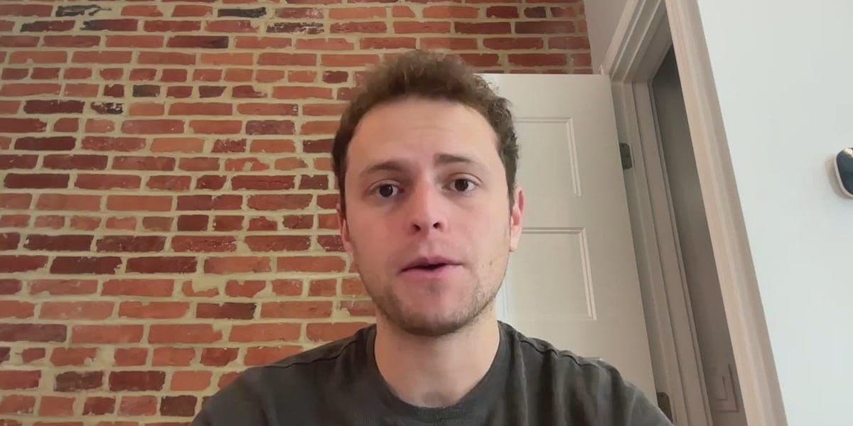 Another American Citizen DETAINED Despite Having Real ID