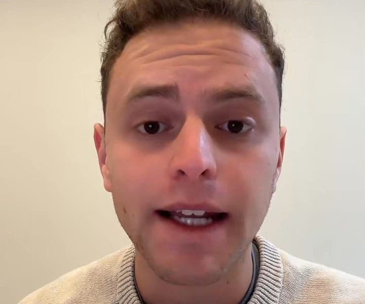 Constitution Sections on Due Process and Foreign Gifts Quietly Removed From Government Website