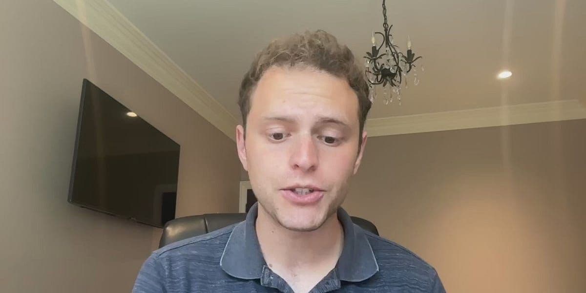 Elon Musk May be Forced to Leave the White House Soon as Tesla Sales Plummet