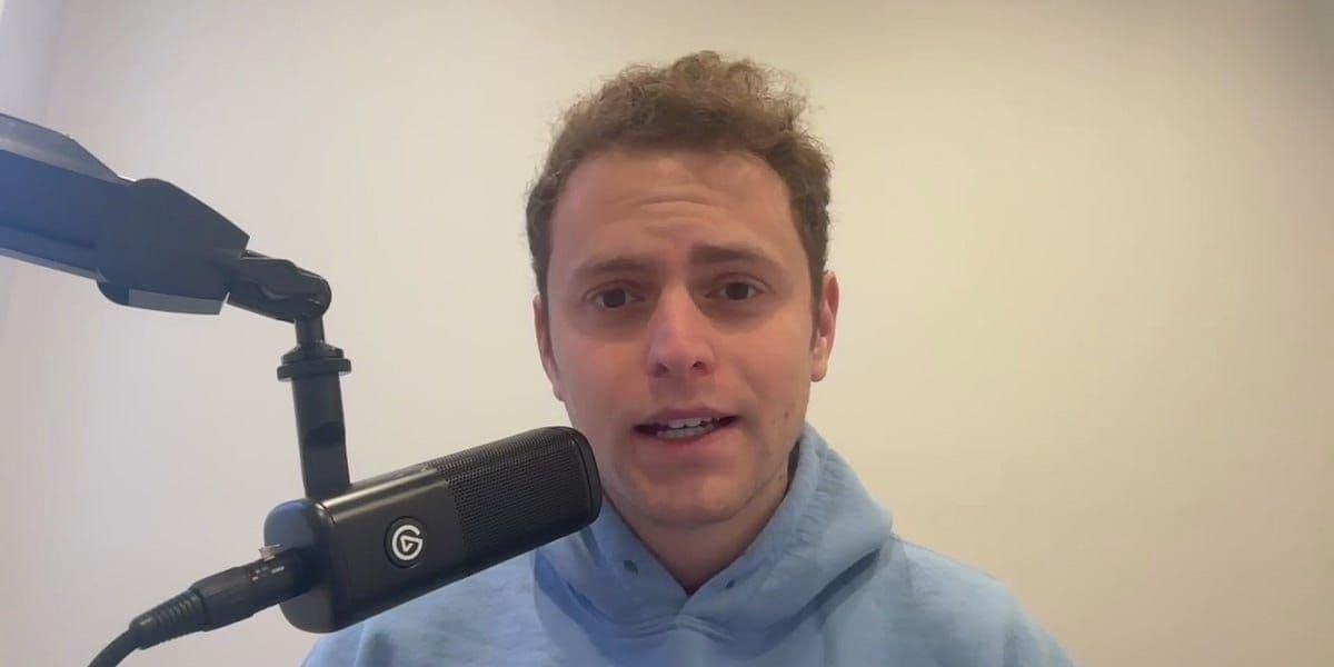 Mike Johnson Admits Donald Trump is NOT an FBI Informant