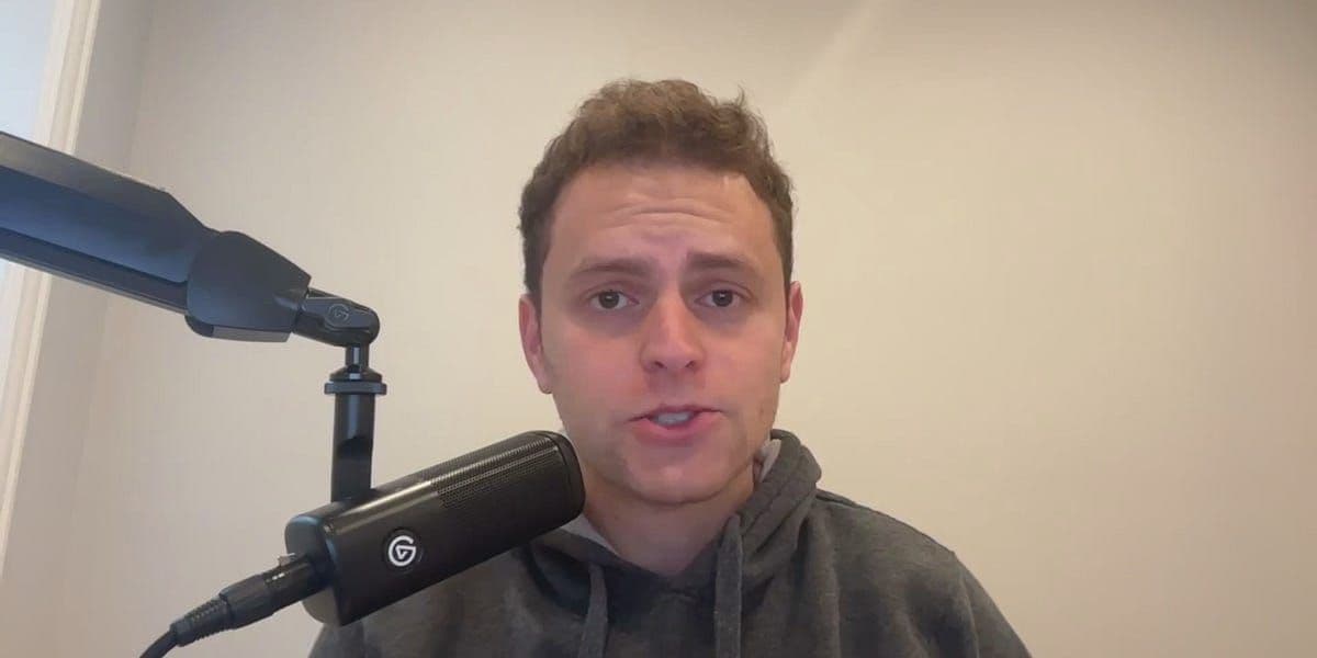 Chaos Behind the Scenes at White House as House Moves Closer to Demanding Epstein Files