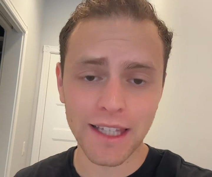 ABC News Suspends Reporter after White House Reaches Out